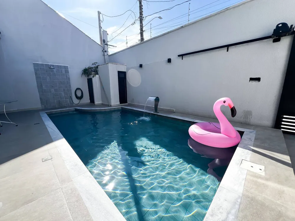 Casa, 4 quartos, 335 m² - Foto 1