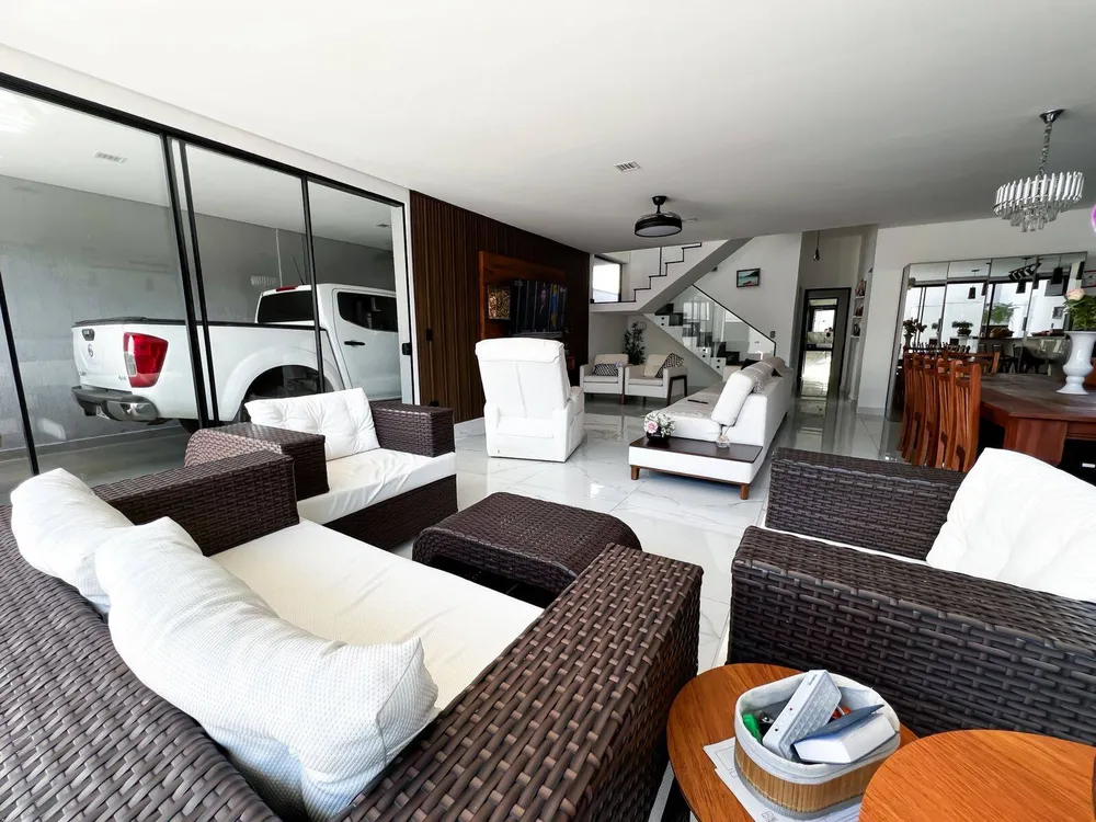 Casa, 4 quartos, 335 m² - Foto 3