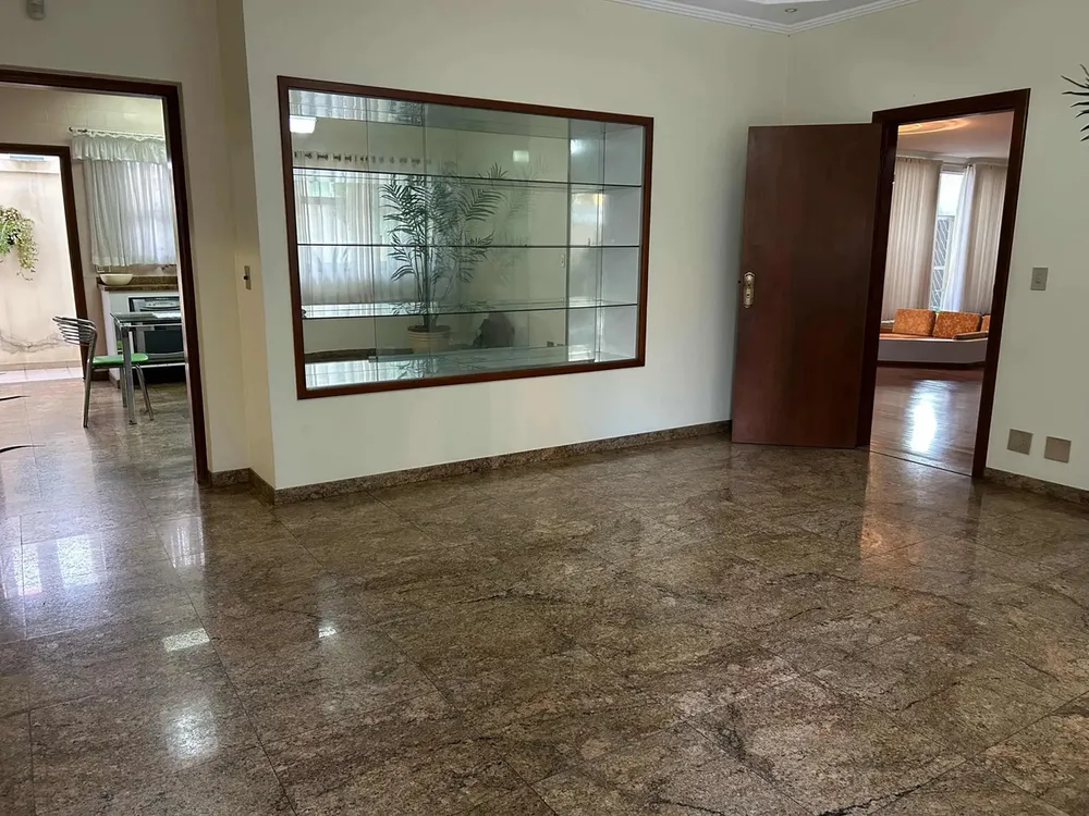 Casa, 6 quartos, 463 m² - Foto 1
