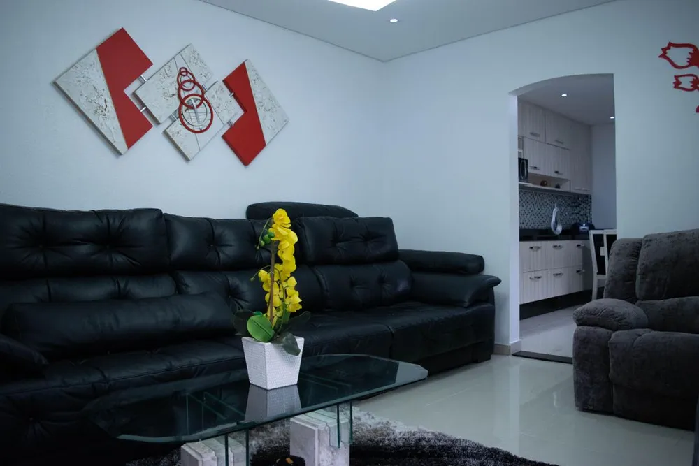 Casa, 3 quartos, 209 m² - Foto 1