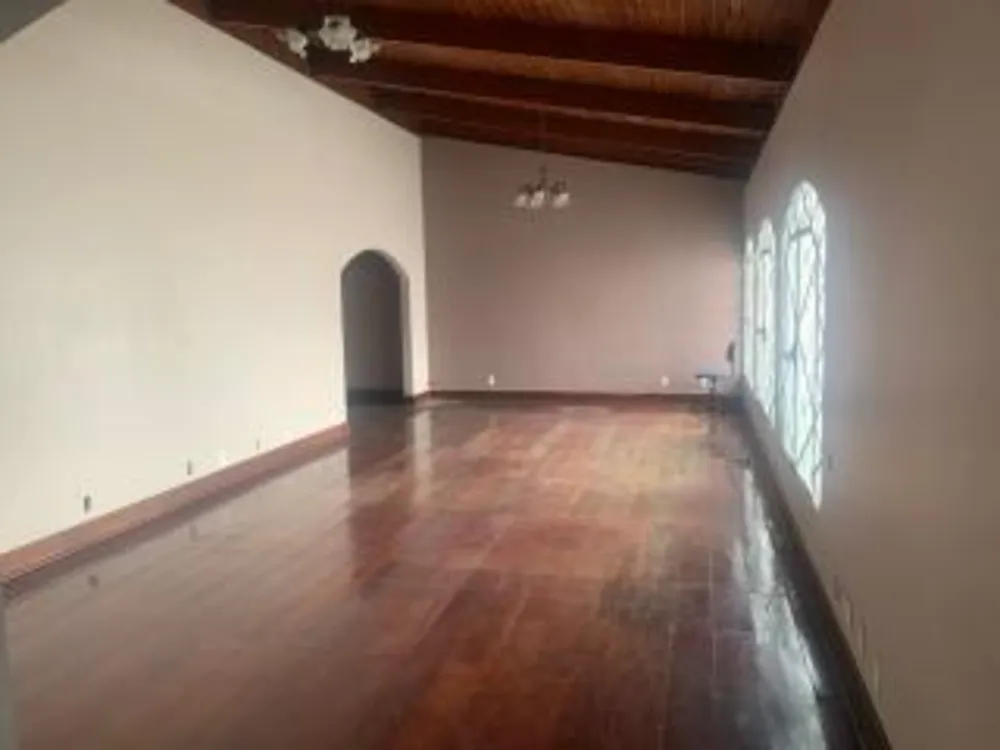 Casa, 5 quartos, 608 m² - Foto 3