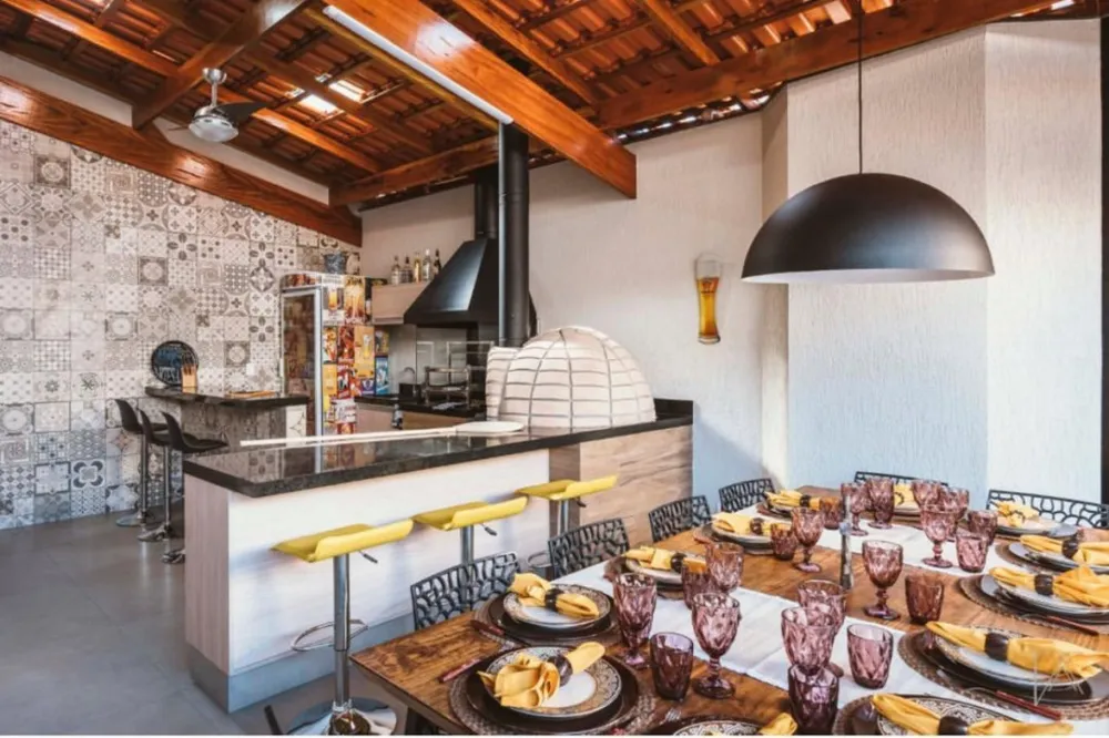 Casa, 3 quartos, 310 m² - Foto 1