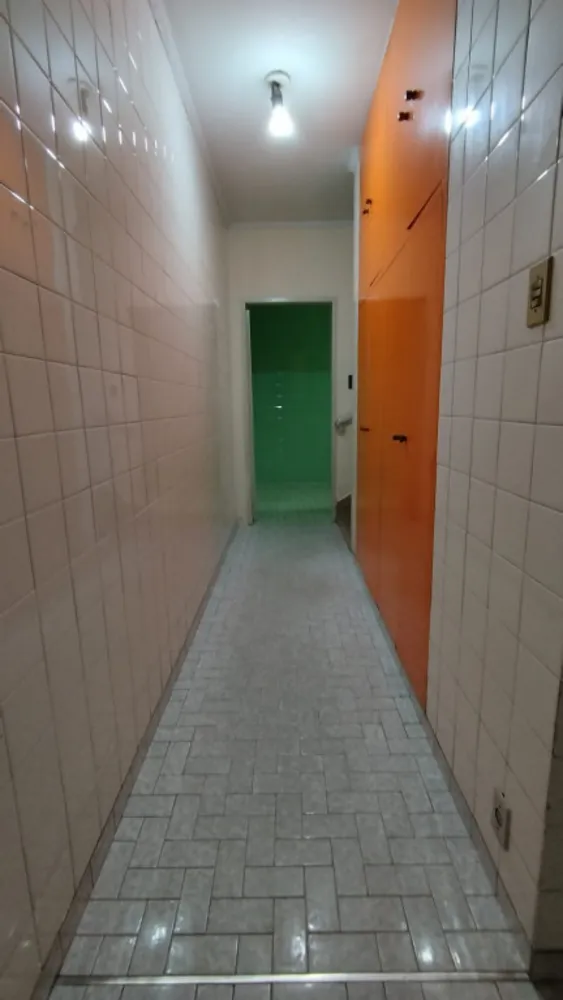 Casa, 3 quartos, 235 m² - Foto 3
