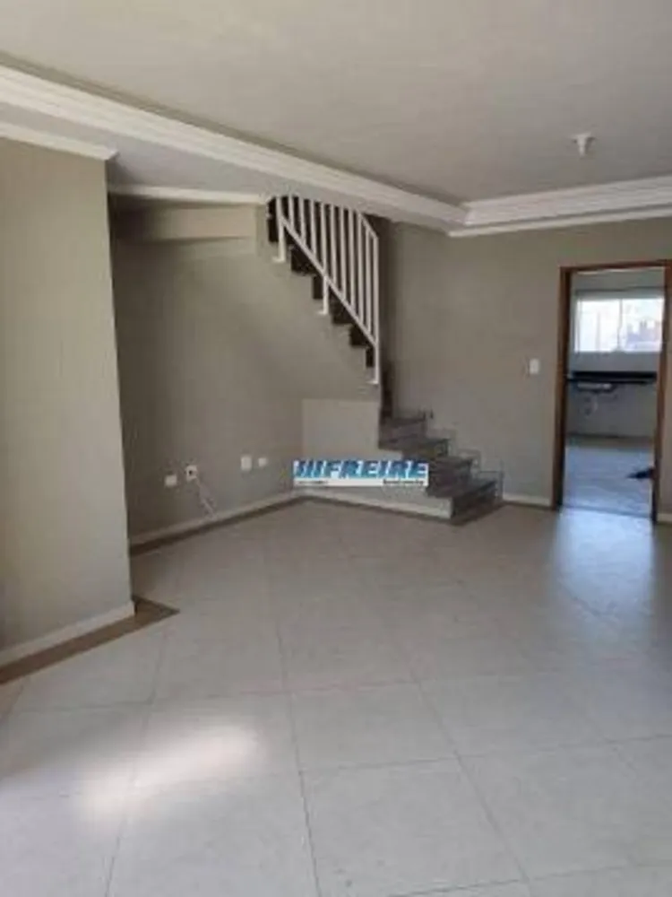 Casa, 3 quartos, 190 m² - Foto 2