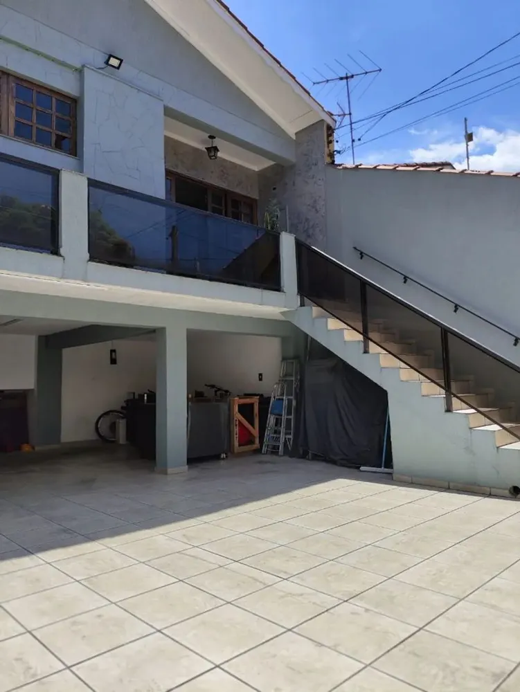 Casa, 3 quartos, 226 m² - Foto 1