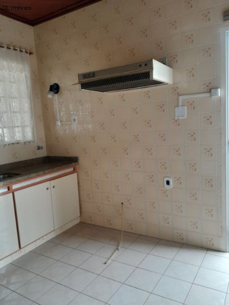 Casa, 3 quartos, 240 m² - Foto 19