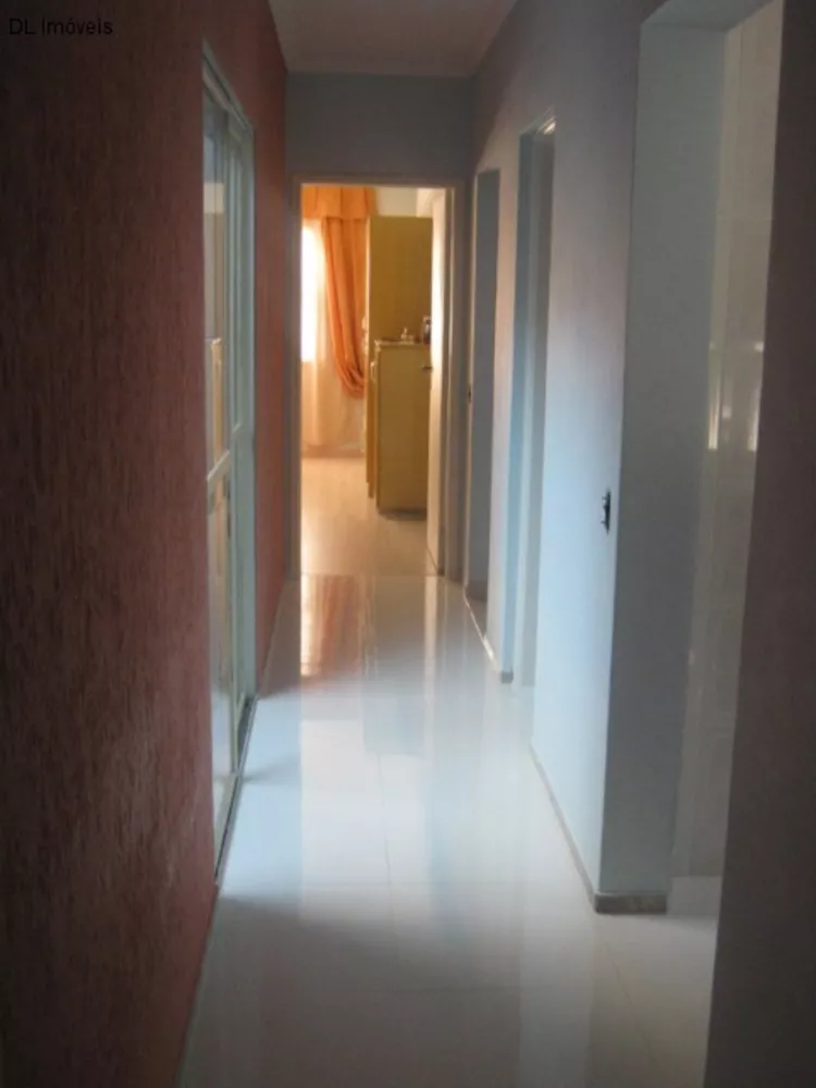 Casa, 4 quartos, 236 m² - Foto 8