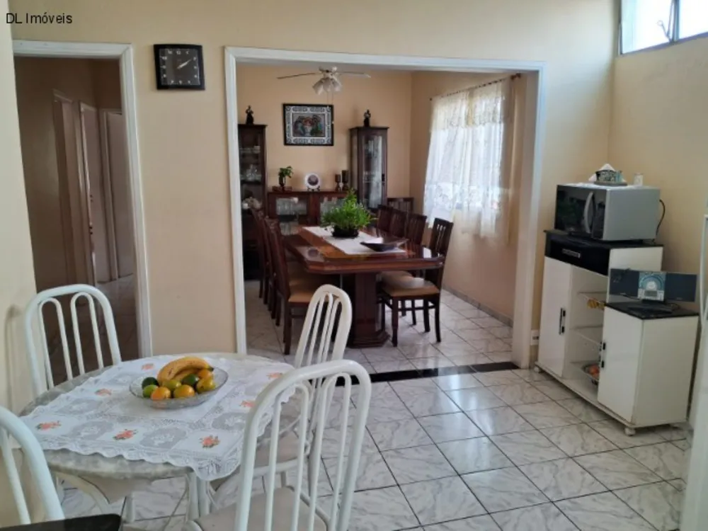 Casa, 2 quartos, 209 m² - Foto 2