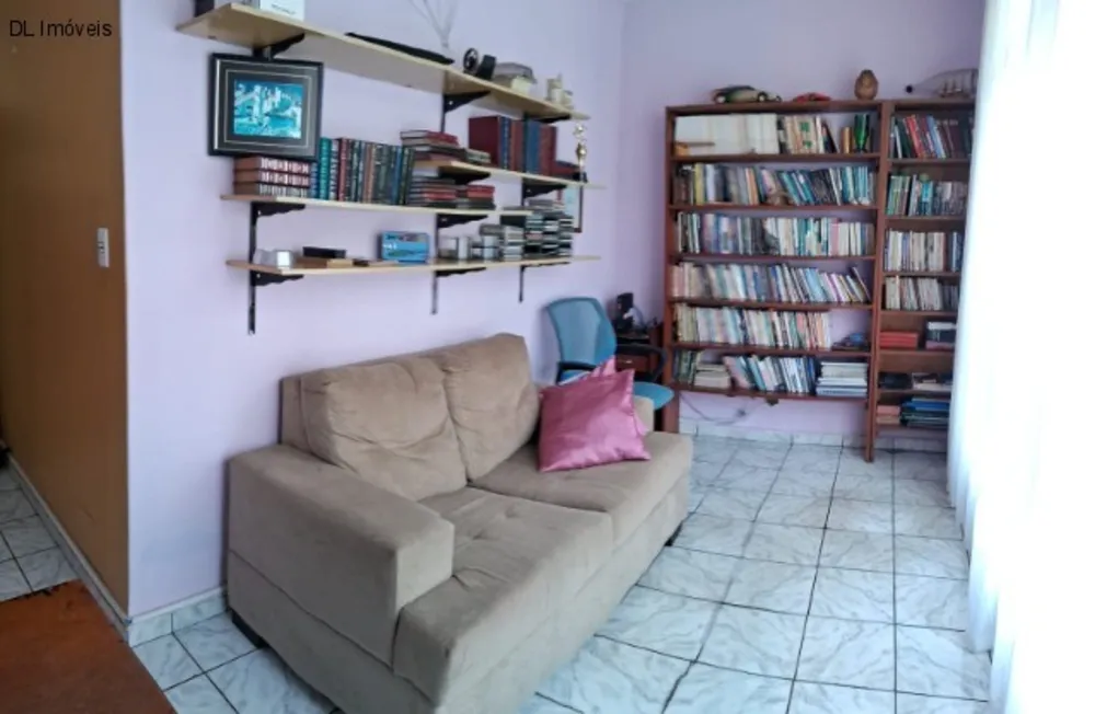 Casa, 2 quartos, 209 m² - Foto 4