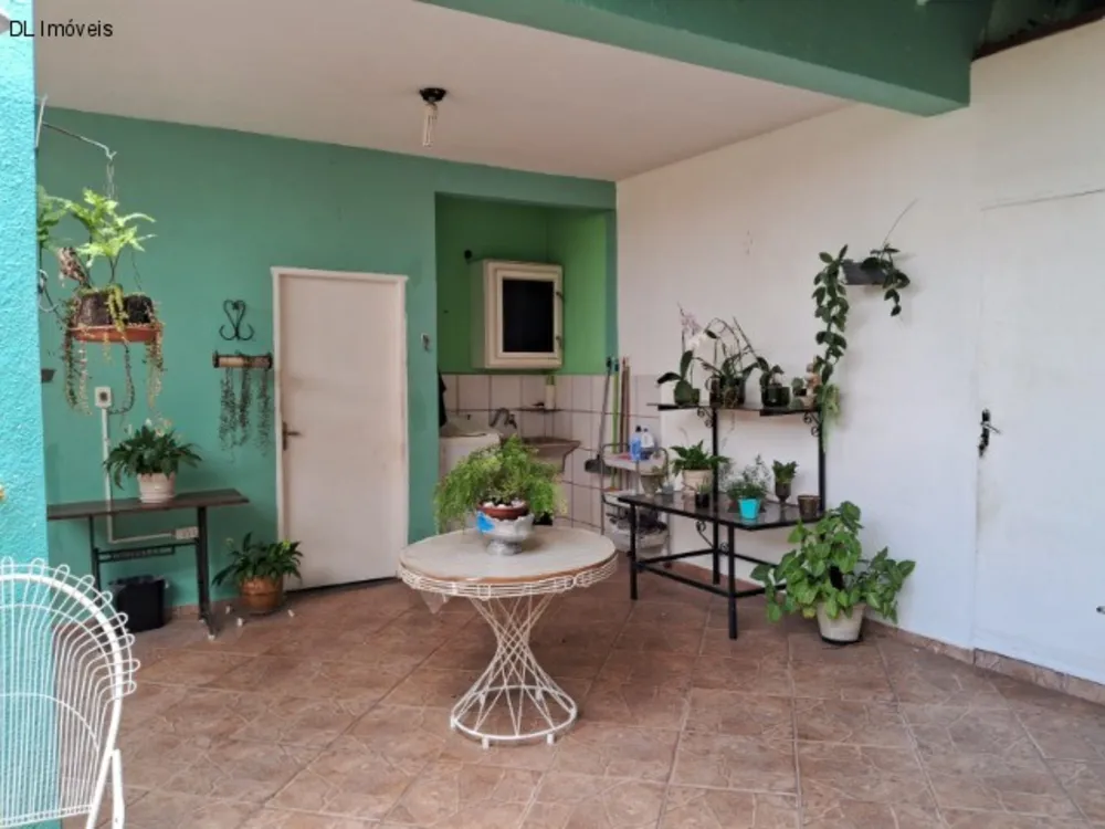 Casa, 2 quartos, 209 m² - Foto 1