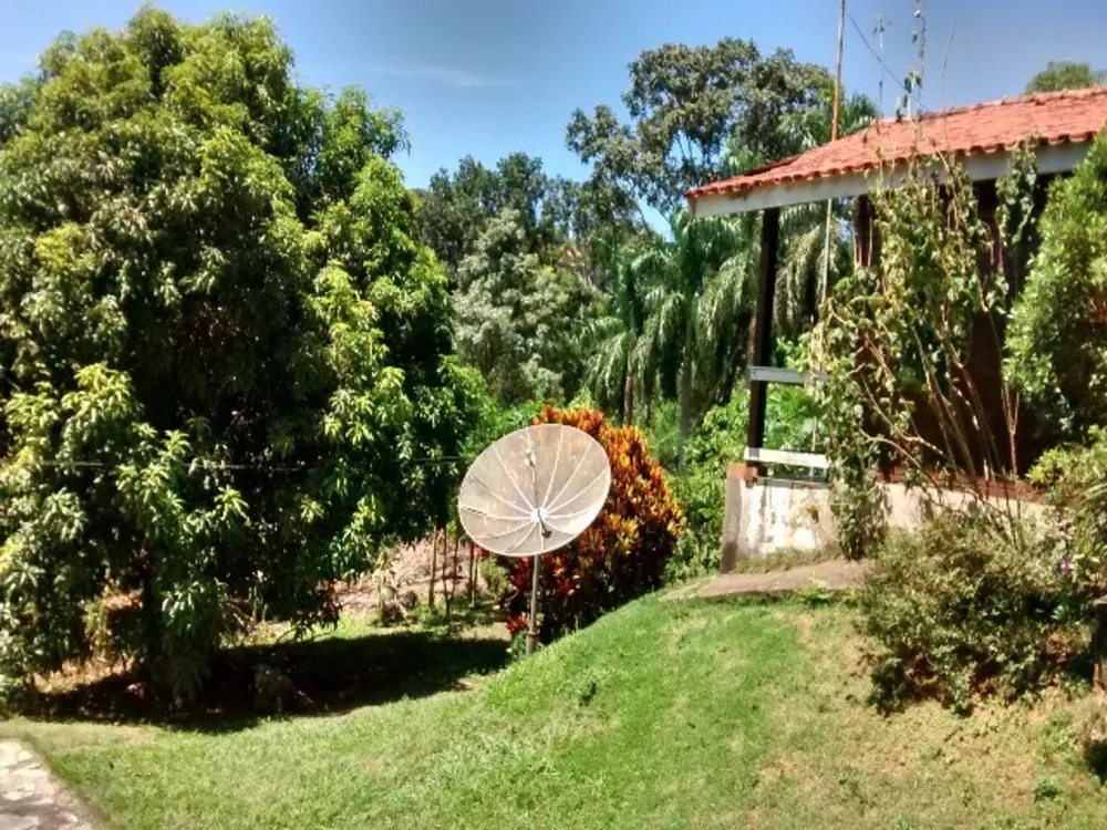 Fazenda à venda com 2 quartos, 120m² - Foto 1