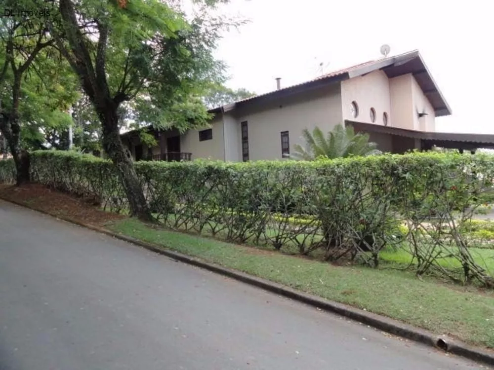 Casa de Condomínio à venda com 4 quartos, 335m² - Foto 4