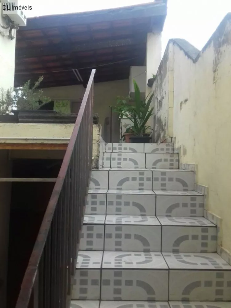 Sobrado, 3 quartos, 213 m² - Foto 2