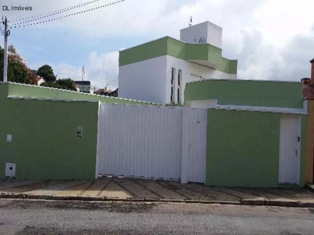 Sobrado à venda com 3 quartos, 365m² - Foto 2