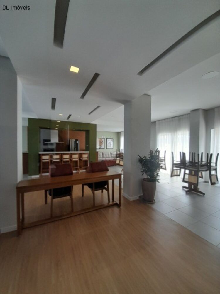 Apartamento à venda com 2 quartos, 60m² - Foto 1