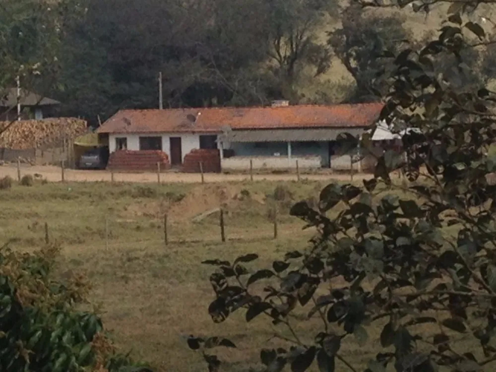 Sítio, 6 quartos, 100000 m² - Foto 10