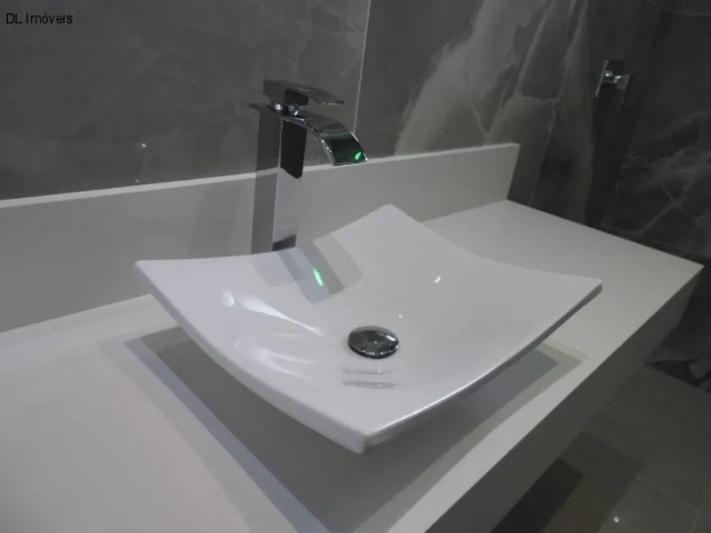 Casa, 3 quartos, 181 m² - Foto 3