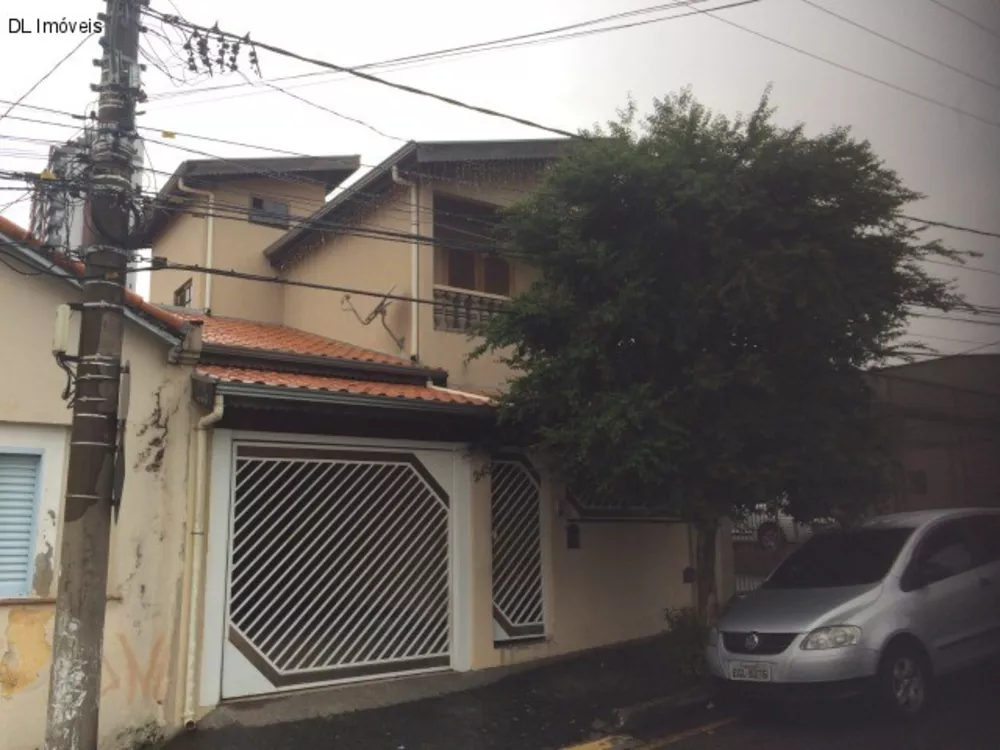 Sobrado à venda com 4 quartos, 180m² - Foto 2