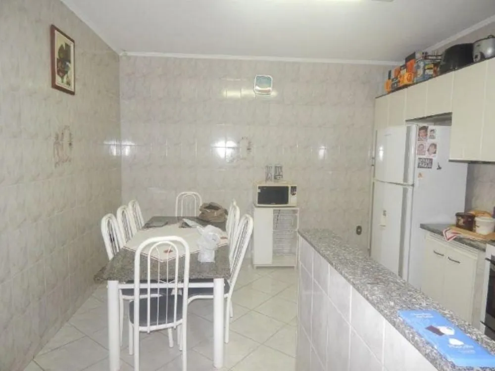 Casa, 2 quartos, 280 m² - Foto 13