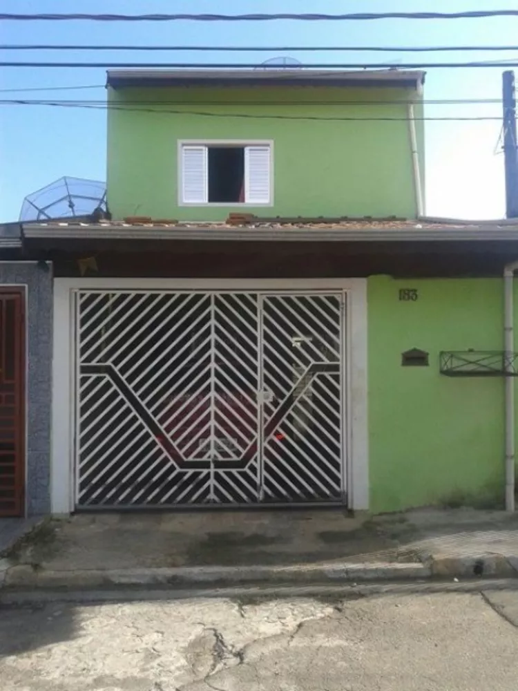 Sobrado à venda com 3 quartos, 150m² - Foto 1