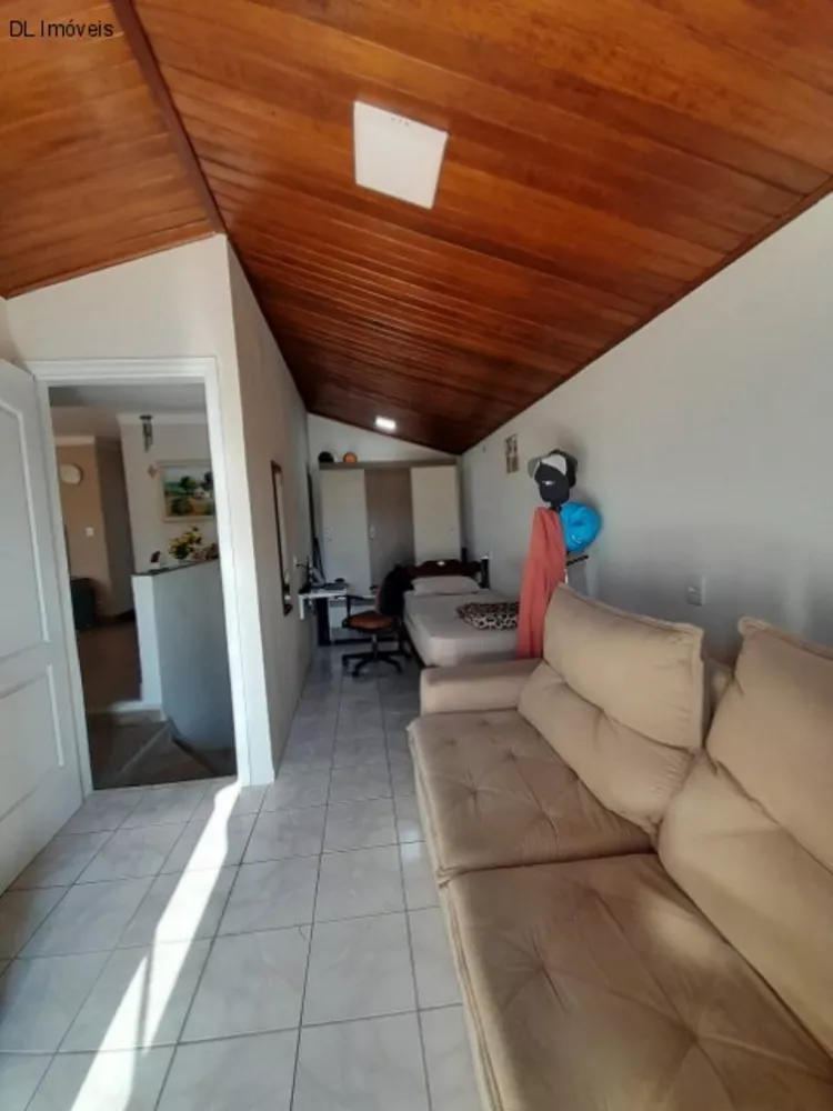 Sobrado, 3 quartos, 250 m² - Foto 2