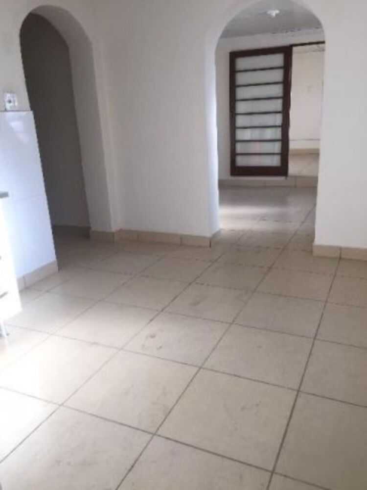 Prédio Inteiro para alugar com 1 quarto, 45m² - Foto 1