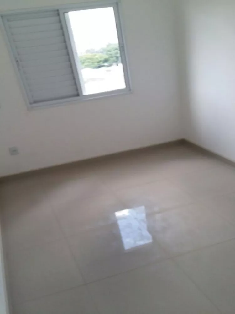 Apartamento para alugar com 2 quartos, 54m² - Foto 4