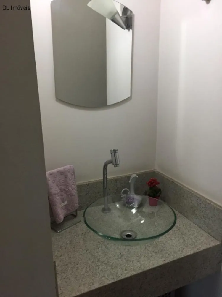 Sobrado, 3 quartos, 351 m² - Foto 2