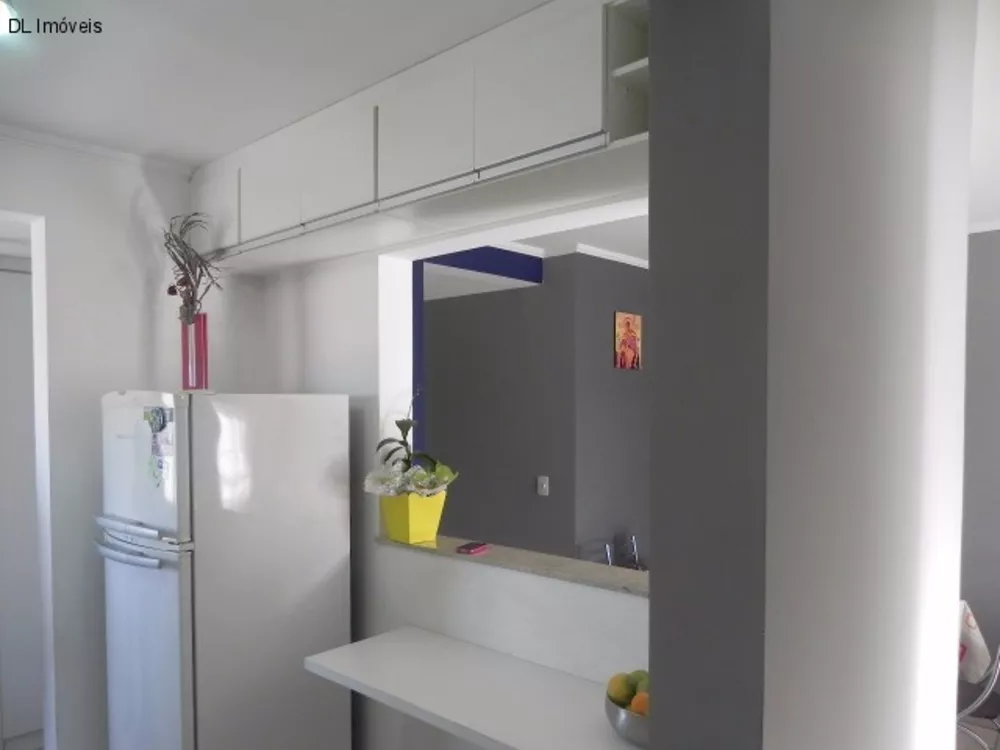 Apartamento à venda com 2 quartos, 73m² - Foto 1