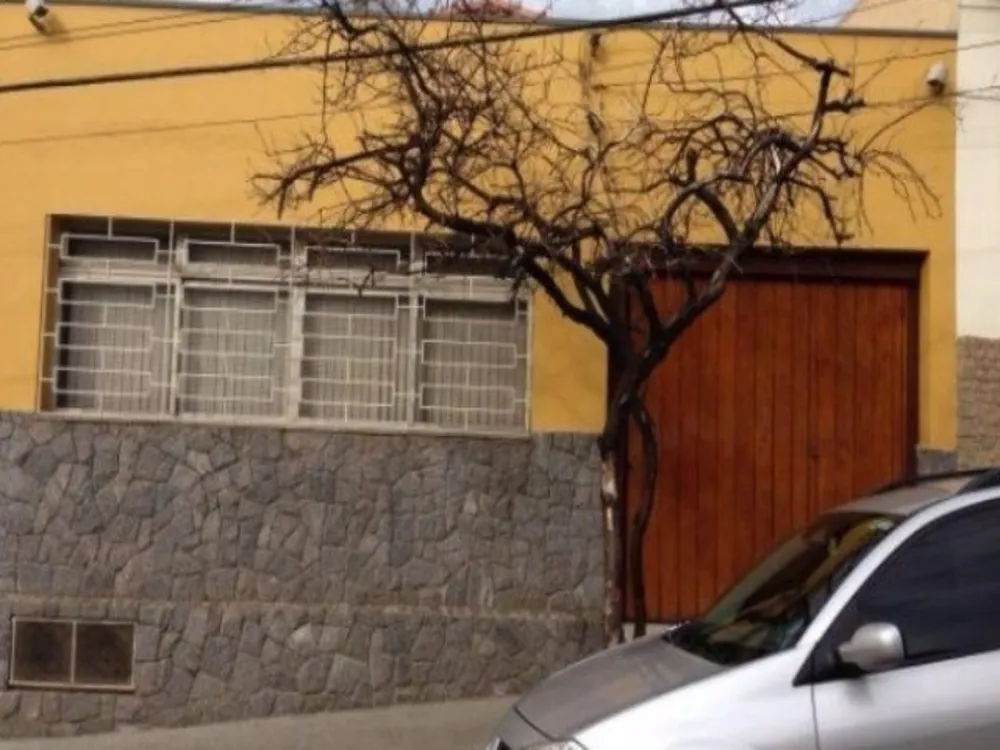 Casa, 3 quartos, 218 m² - Foto 1