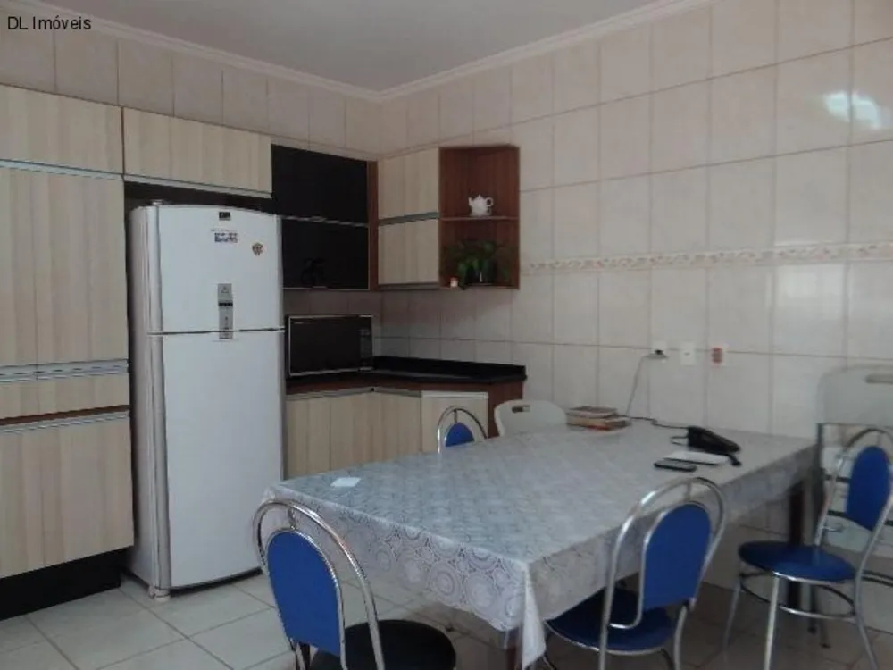 Casa, 3 quartos, 1000 m² - Foto 7