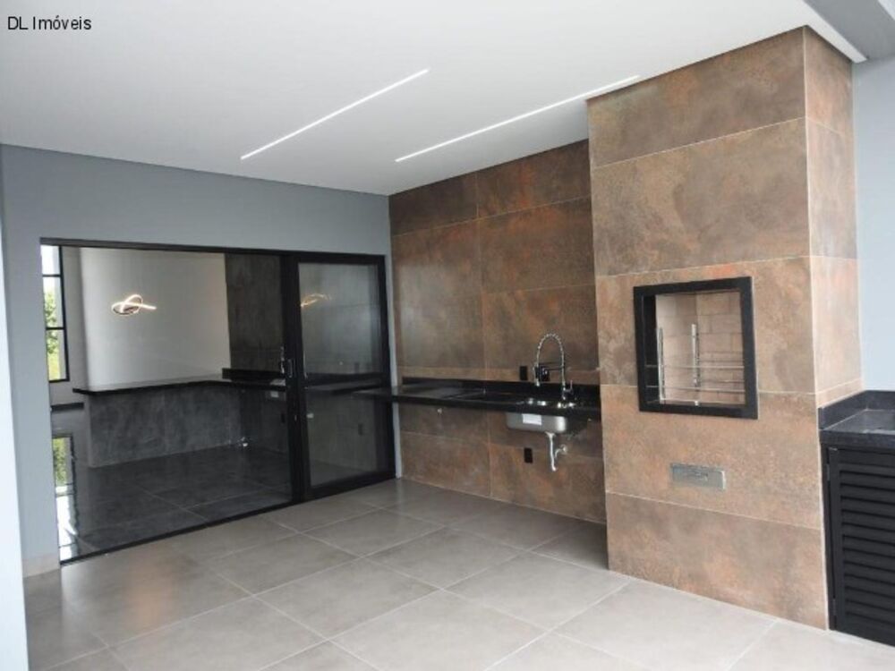 Casa à venda com 3 quartos, 181m² - Foto 5