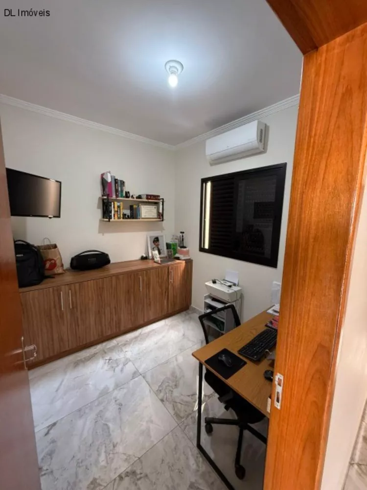Casa, 3 quartos, 200 m² - Foto 1