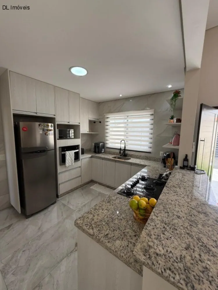 Casa, 3 quartos, 200 m² - Foto 2