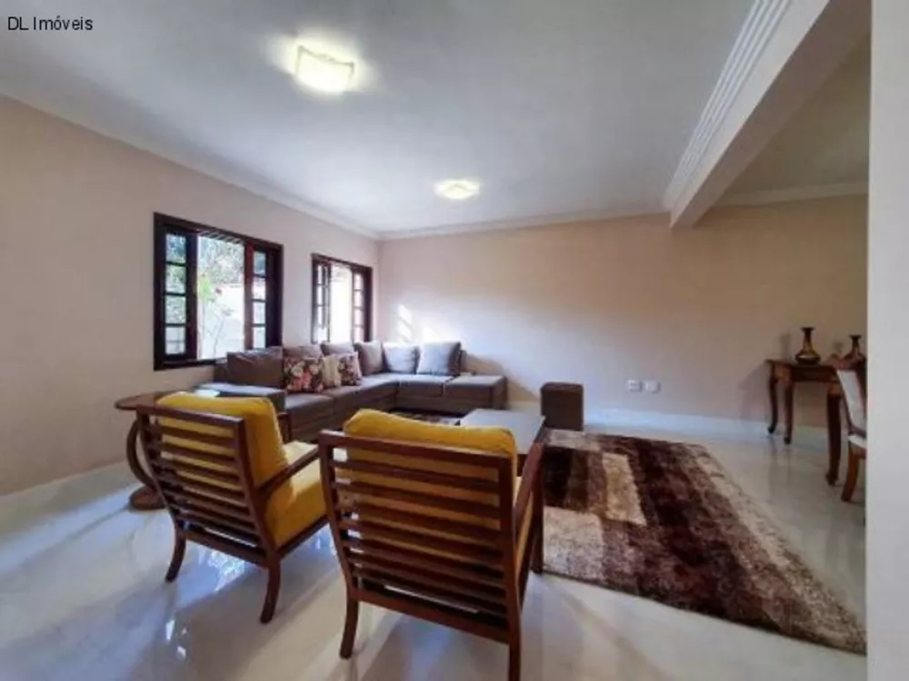 Sobrado à venda com 4 quartos, 261m² - Foto 4