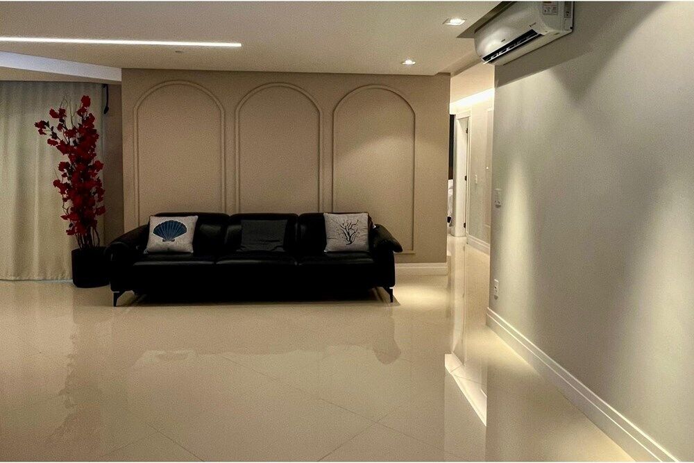 Apartamento à venda com 5 quartos, 240m² - Foto 4
