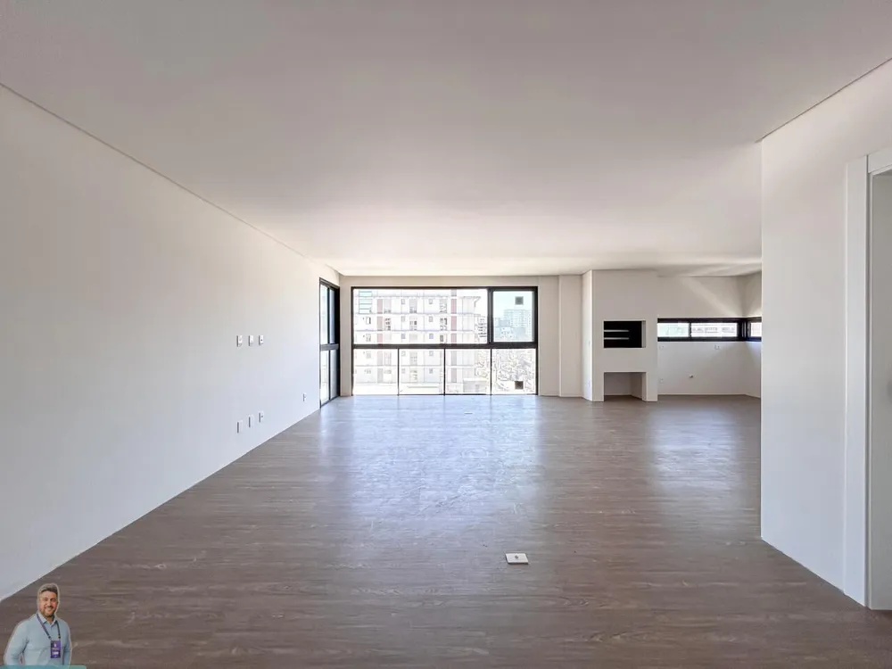 Apartamento, 3 quartos, 141 m² - Foto 1
