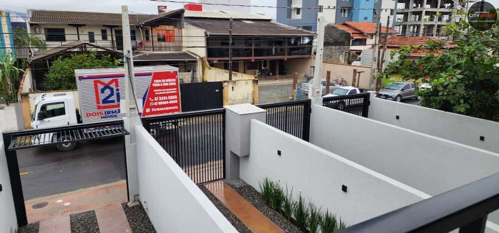 Apartamento à venda com 3 quartos, 81m² - Foto 3
