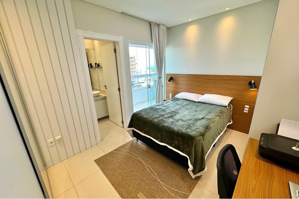 Apartamento à venda com 3 quartos, 125m² - Foto 7