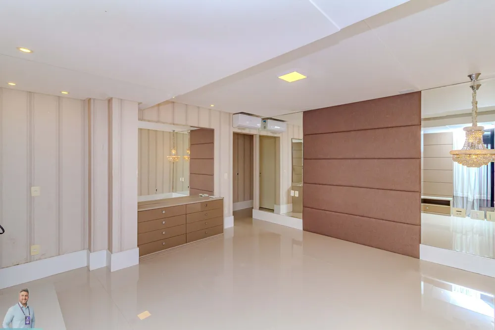 Apartamento, 4 quartos, 269 m² - Foto 2
