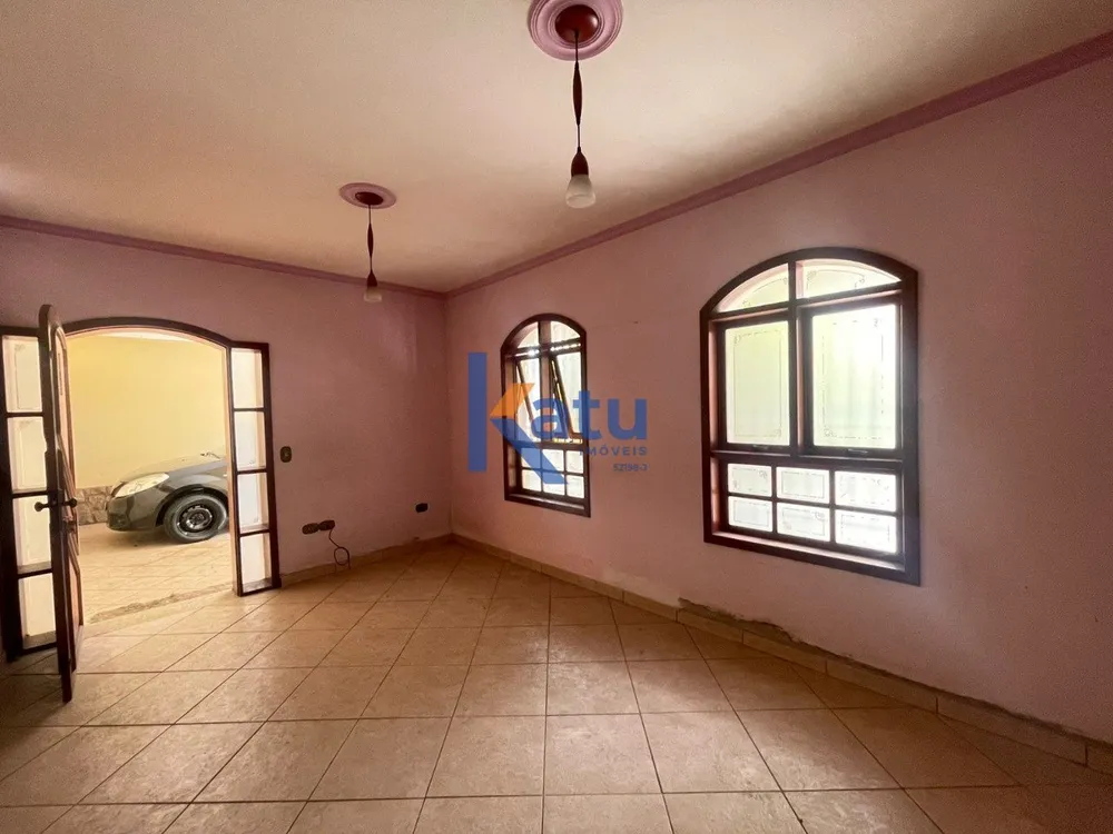 Casa, 3 quartos, 183 m² - Foto 2