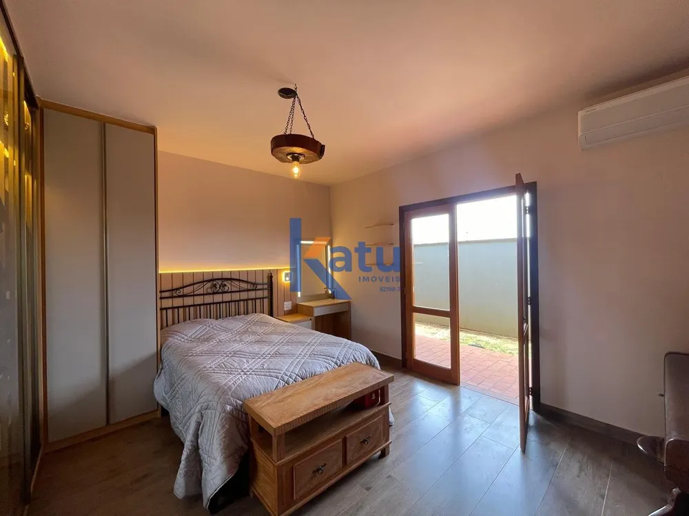 Casa, 3 quartos, 312 m² - Foto 3
