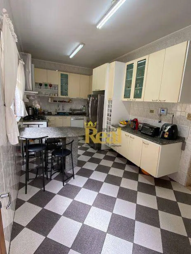Casa, 3 quartos, 355 m² - Foto 2