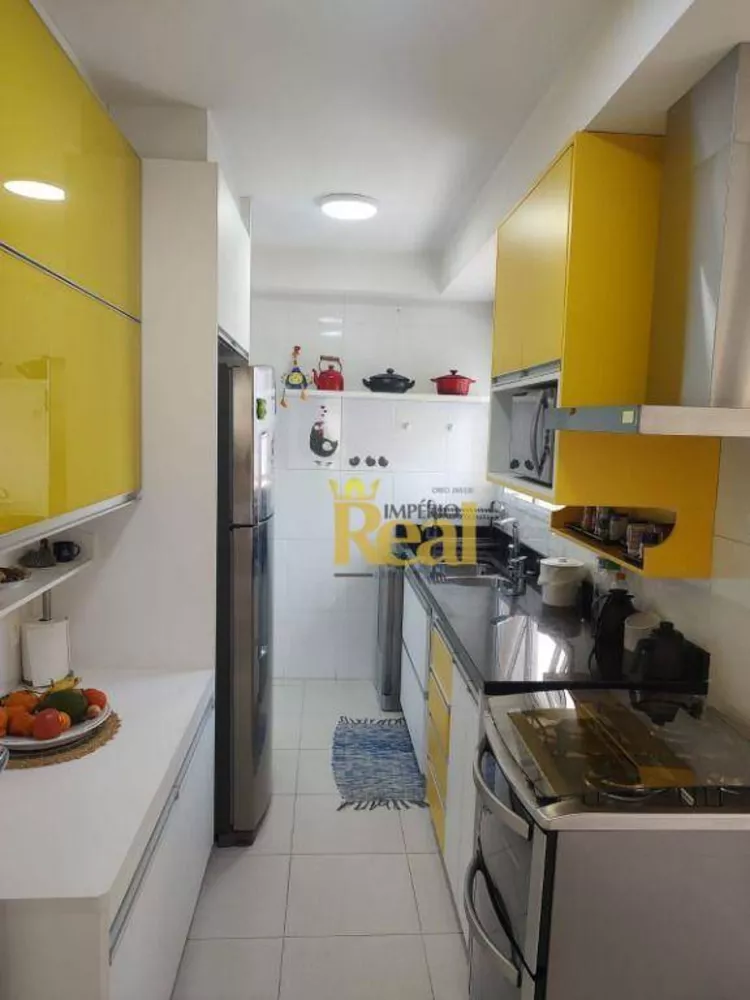 Apartamento à venda com 4 quartos, 145m² - Foto 2