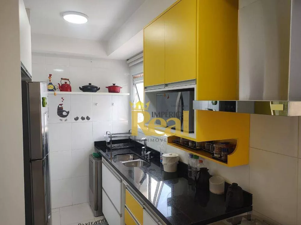 Apartamento à venda com 4 quartos, 145m² - Foto 1