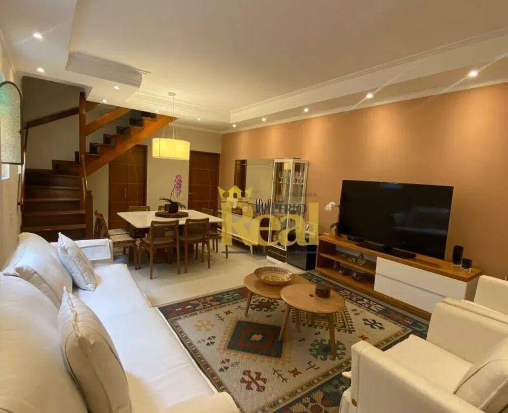 Sobrado à venda com 4 quartos, 310m² - Foto 1