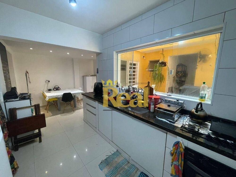 Casa, 3 quartos, 185 m² - Foto 9