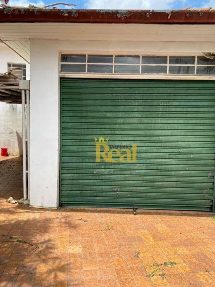 Casa, 3 quartos, 250 m² - Foto 1