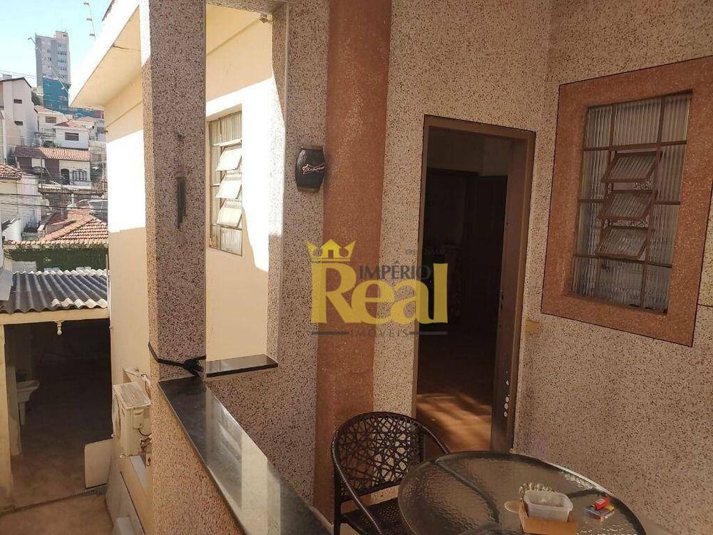 Sobrado à venda com 4 quartos, 310m² - Foto 3