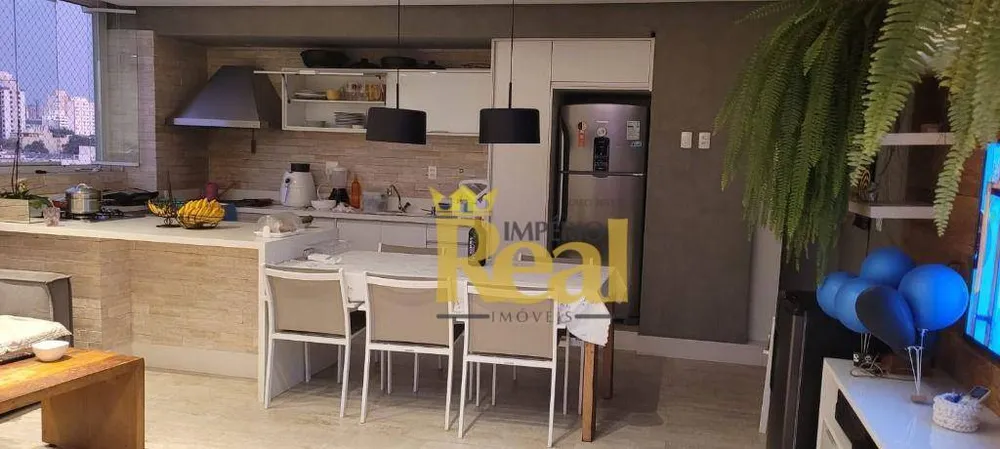 Cobertura, 3 quartos, 245 m² - Foto 2